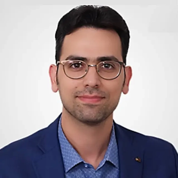 دکتر فرهاد بیات